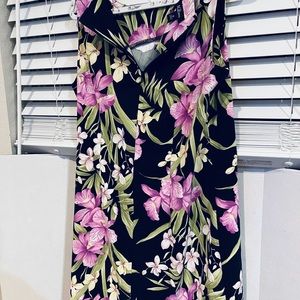 AGB Dress a line floral dress. Size 16. NWOT. Never worn. Non smoking home.